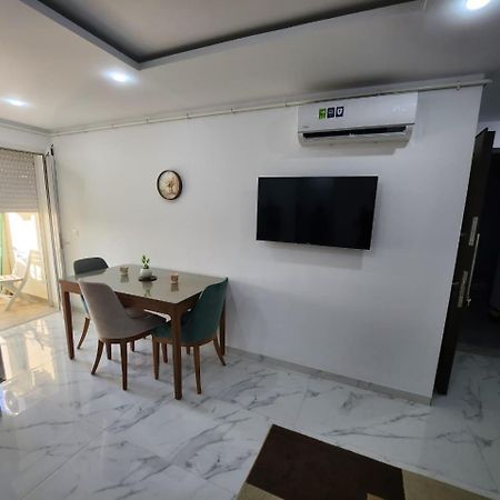 Appartamento Elegant S1 Meuble Garde A Ariana -Tunis Esterno foto