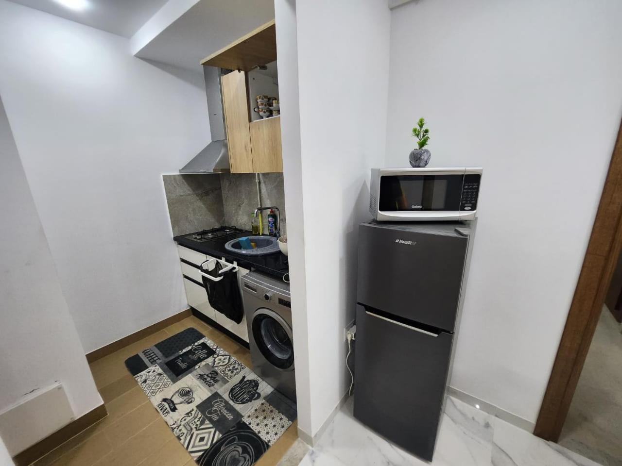 Appartamento Elegant S1 Meuble Garde A Ariana -Tunis Esterno foto
