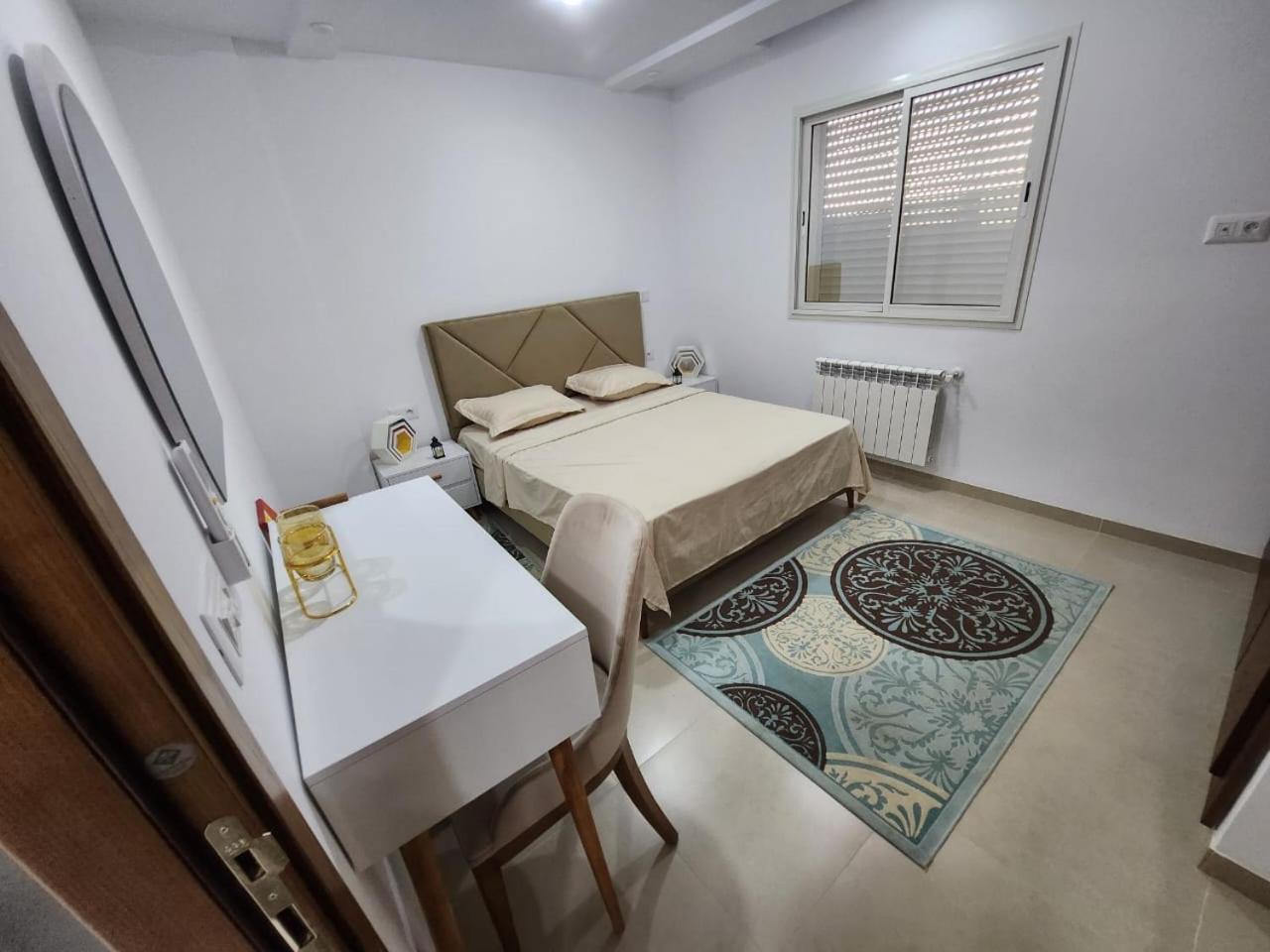 Appartamento Elegant S1 Meuble Garde A Ariana -Tunis Esterno foto
